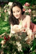 <b>袁姗姗辞演“小龙女” 《家有喜妇》尝试新风格</b>